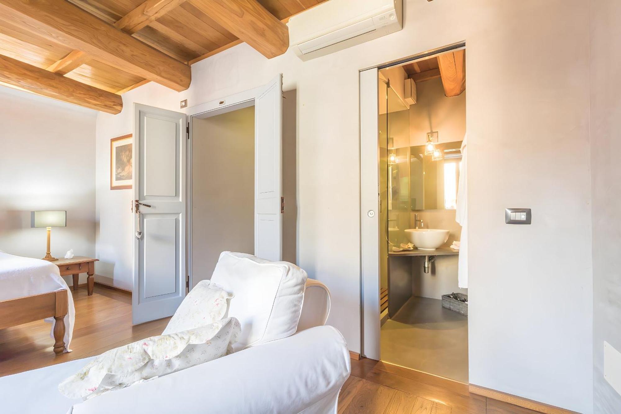 Boutique B&B Residenza Farnese Exterior photo