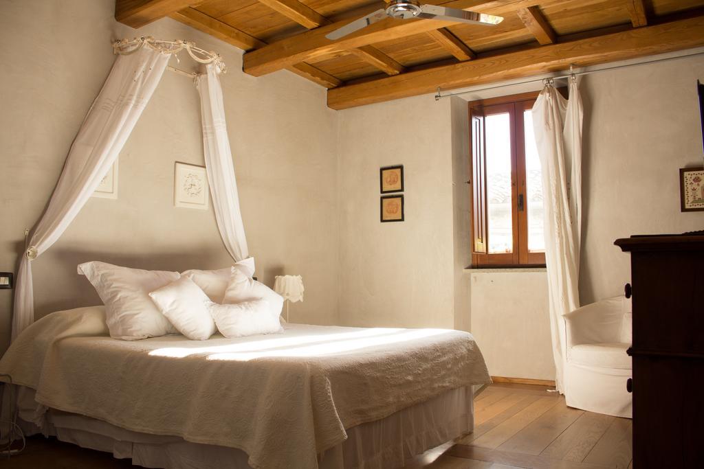 Boutique B&B Residenza Farnese Exterior photo